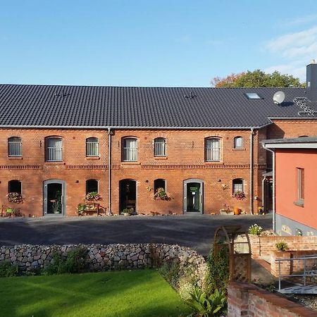 Pension Am Dorfanger Hohennauen Exterior foto